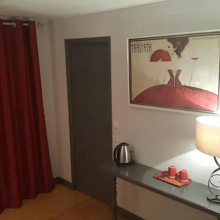 Couette-café La Bonne Mine 3*